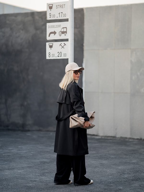 R25 ترنچ کت زنانه