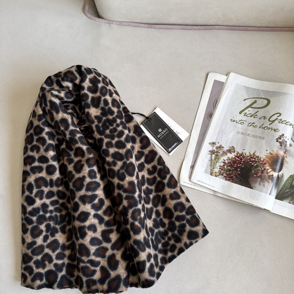 شال موهر پلنگی