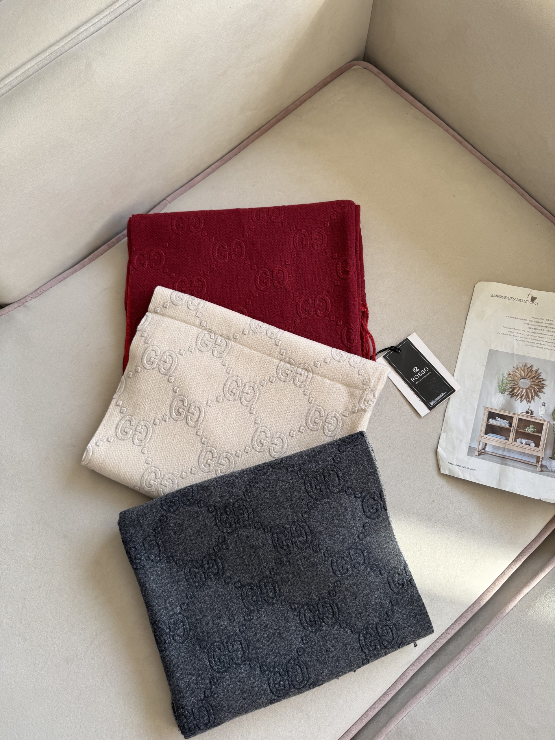 IMG_3504 شال موهر گوچی - Image 1